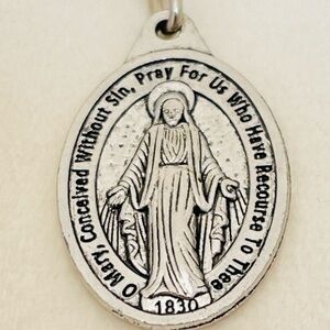Stunning Religious Medal Necklace